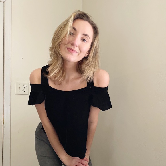 ✨MEET ME✨ - Picture 2 of 3